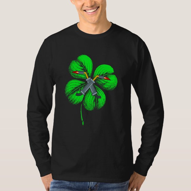 Camiseta Fantástico Saint Patrick S Day Welder Shamrock Hat (Frente)