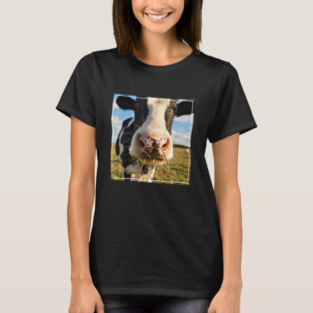 Camiseta Farms | Holstein Cow Chewing (Frente)