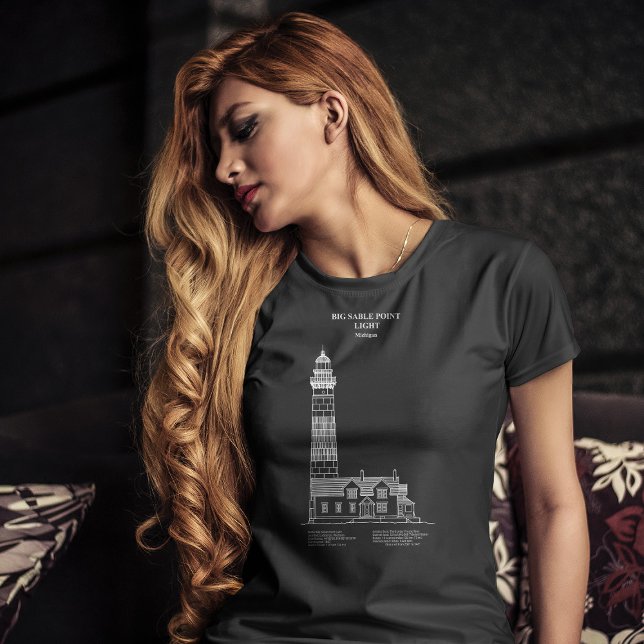 Camiseta Farol de Big Sable Point - Michigan – DC (Big Sable Point Lighthouse - Michigan – AD. Women Basic Black T-Shirt)