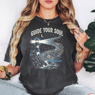Camiseta Farol Guia da Alma Floral Céu Noturno