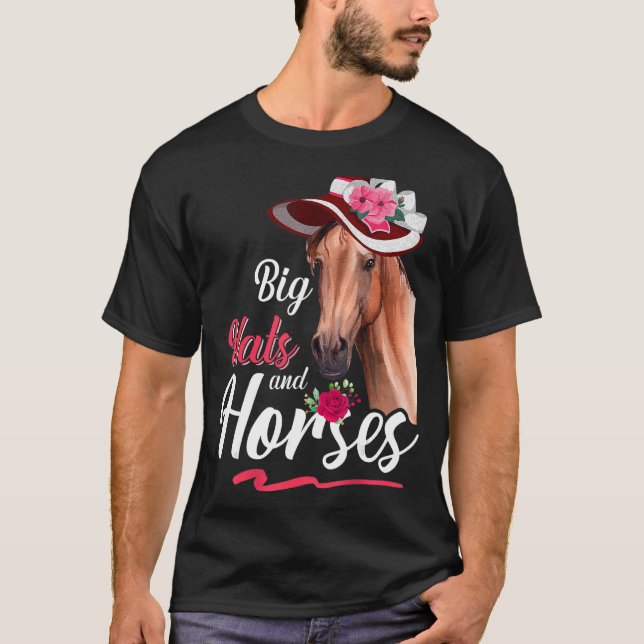 Camiseta Fascinadores De Grandes Chapéus E Cavalos (Frente)