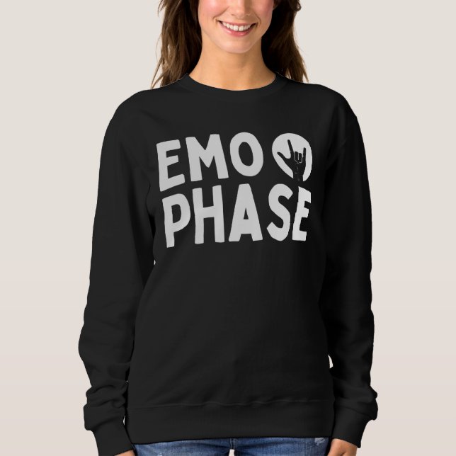 Camiseta Fase Emo Nunca Foi uma Fase É um Estilo de Vida, E (Frente)