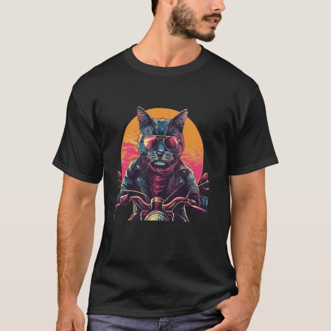 Camiseta Fatia de Bichano de Moto com Óculos de Sol Engraça (Frente)