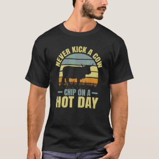 Camiseta Fazenda de Vaca Nunca Chute Uma Fezes de Vaca Em U