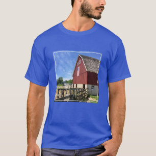 Camiseta Fazendas   Red Barn Com Bandeira Americana