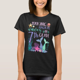 Camiseta Fazendo Ondas Mágicas Na 7ª Série A Sirene De Volt