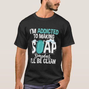 Camiseta Fazendo Sabão Algum Dia Estarei Limpo Sabão Artesa