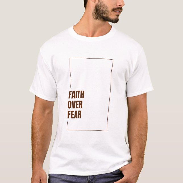 CAMISETA FÉ ACIMA DO MEDO (Frente)