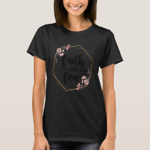 Camiseta Fé Cristã sobre o medo Jesus Religião é deus