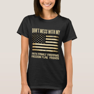 Camiseta Fé Família Armas Fogo Bandeira Amigos Americanos 