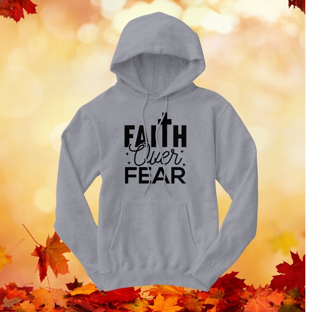 Camiseta FÉ Moderna sobre Medo Cinza Negra (Warm  and Cozy Christian Faith Expression Hoodie.)