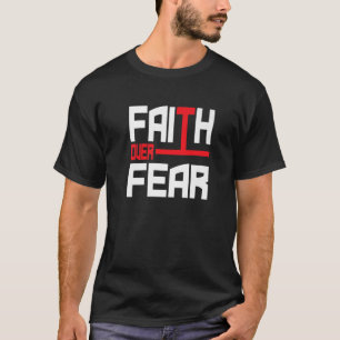 Camiseta Fé sobre o medo o amor a Jesus Bíblia cristã verso