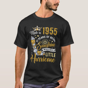 Camiseta Feita Em 1955, Com 67 Anos De Idade, Oferece Às Mu