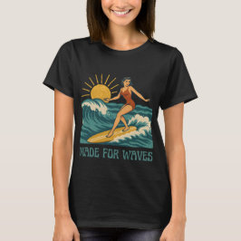 Camiseta Feita Para as Ondas | Garota Califórnia Surf Retrô