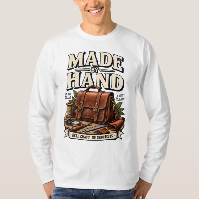 Camiseta Feito à Mão (Frente)