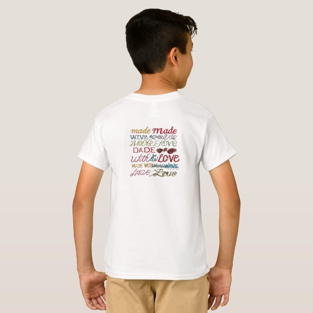 Camiseta FEITO COM AMOR - Design de felicidade (Parte Traseira Completa)