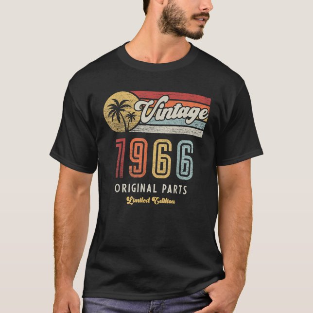 Camiseta Feito em 1966 Edição Limitada Presente Divertido R (Frente)