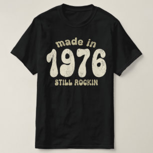 Camiseta Feito em 1976, com números de safra ainda em balan
