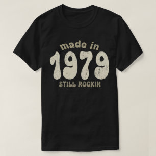 Camiseta Feito em 1979, ainda balançando números de safra