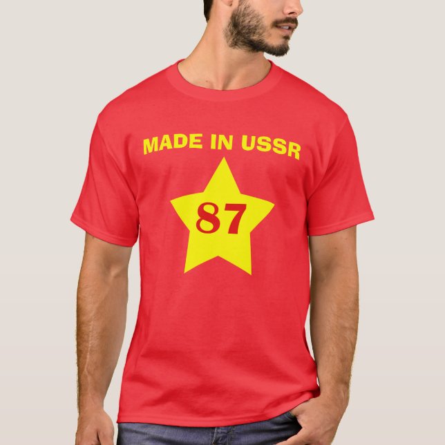 CAMISETA FEITO EM URSS (Frente)
