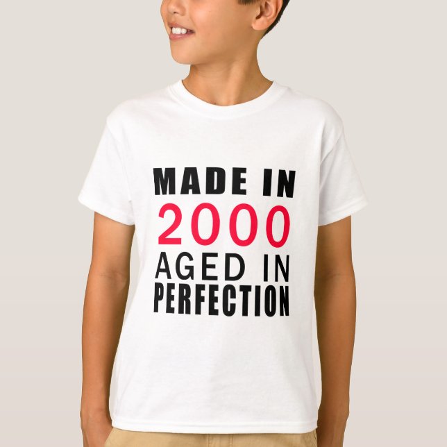 Camiseta Feito envelhecido em 2000 na perfeição (Frente)