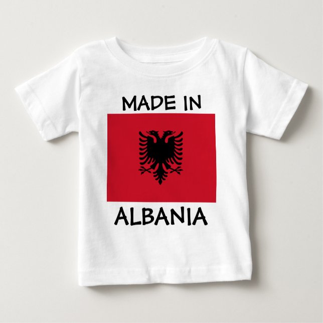 Camiseta Feito na Albânia (Frente)