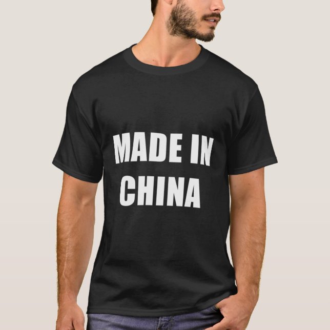Camiseta Feito na China (Frente)