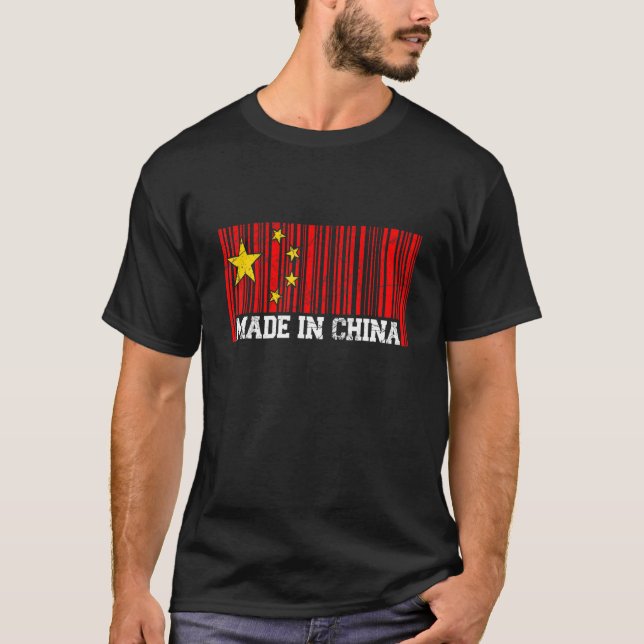 Camiseta Feito na China - Bandeira Chinesa (Frente)