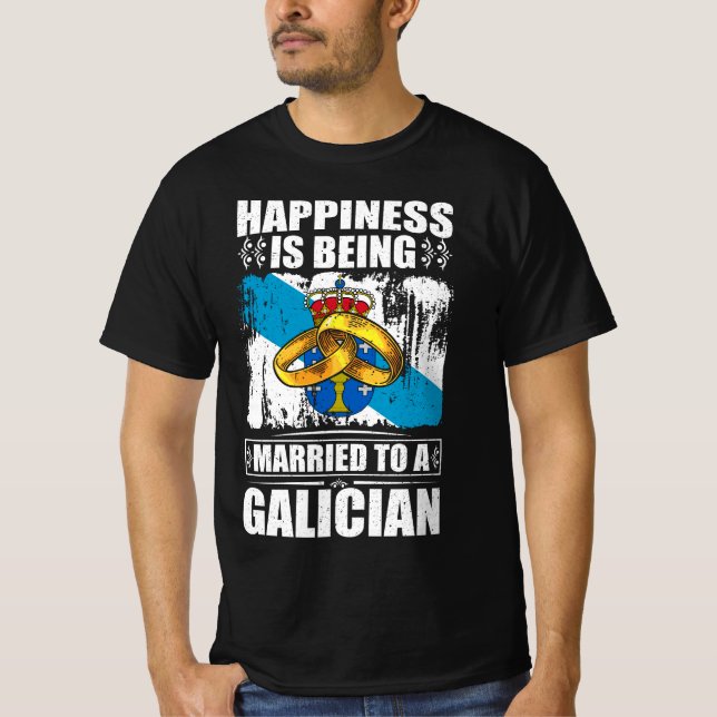 Camiseta Felicidade É Casada Com Um Galego (Frente)