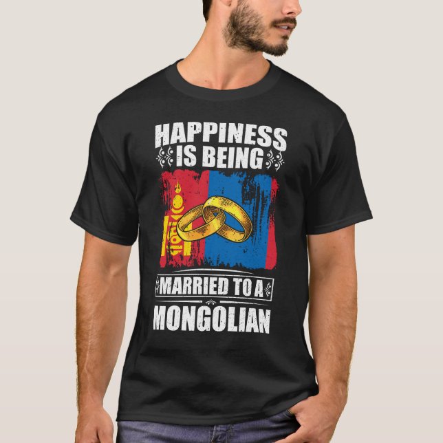 Camiseta Felicidade É Casada Com Um Mongol (Frente)