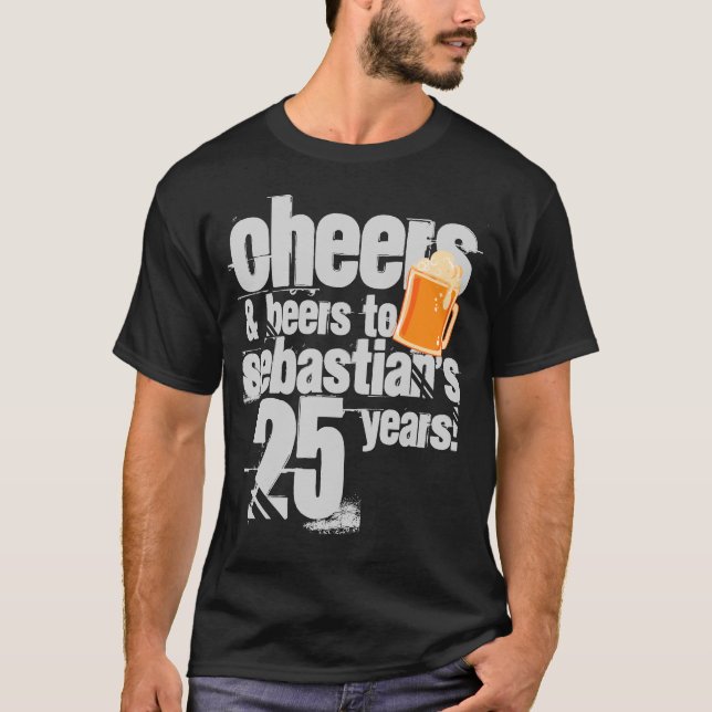 Camiseta Felicidades e Cervejas Personalizadas Aniversário (Frente)