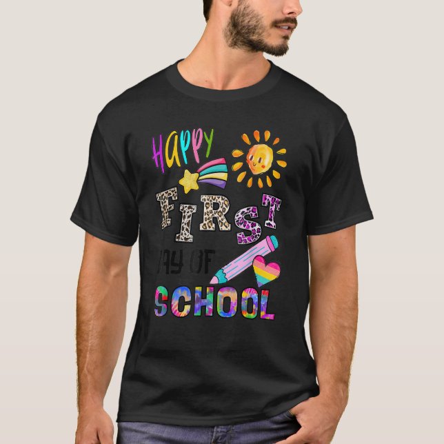 Camiseta Feliz 1º Dia Da Escola, Clipart Para Ensino (Frente)