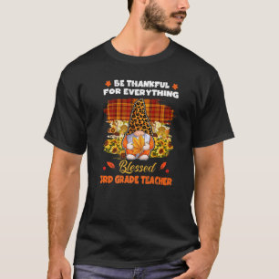 Camiseta Feliz Abençoado Professor do 3º ano Gnomo Cai do q
