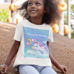 Camiseta Feliz aniversário de 7 anos Unicórnio com Bolo de 