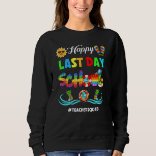 Camiseta Feliz Ano Passado da Escola Bye School Hello Teach