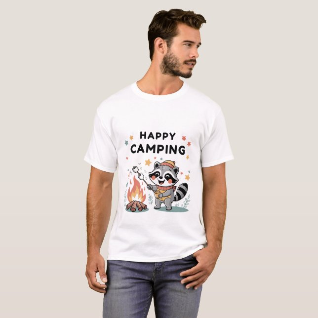 Camiseta Feliz Camping Raccoon, Cartoon de Campanha (Frente Completa)