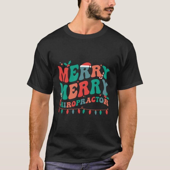 Camiseta Feliz Chiropractor Chiropractic Py (Frente)