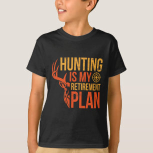 Camiseta Feliz Dia da Estação Eu Caçadores É Meu Retiremo