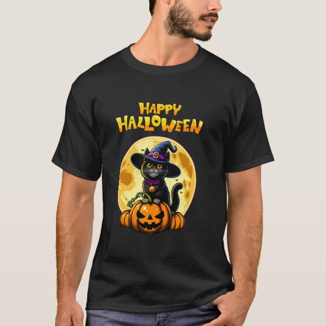 Camiseta Feliz Dia das Bruxas Gato Bruxa Lua Cheia Doce ou  (Frente)