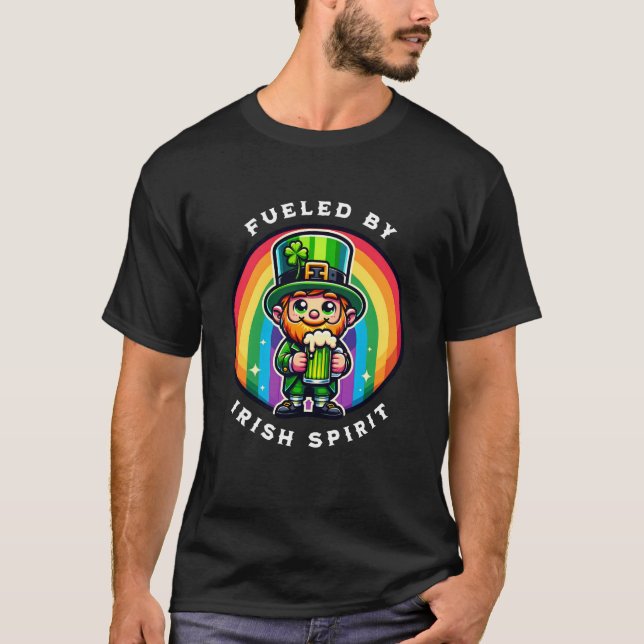 Camiseta Feliz Dia de São Patrício de Letra com Cerveja Ver (Frente)