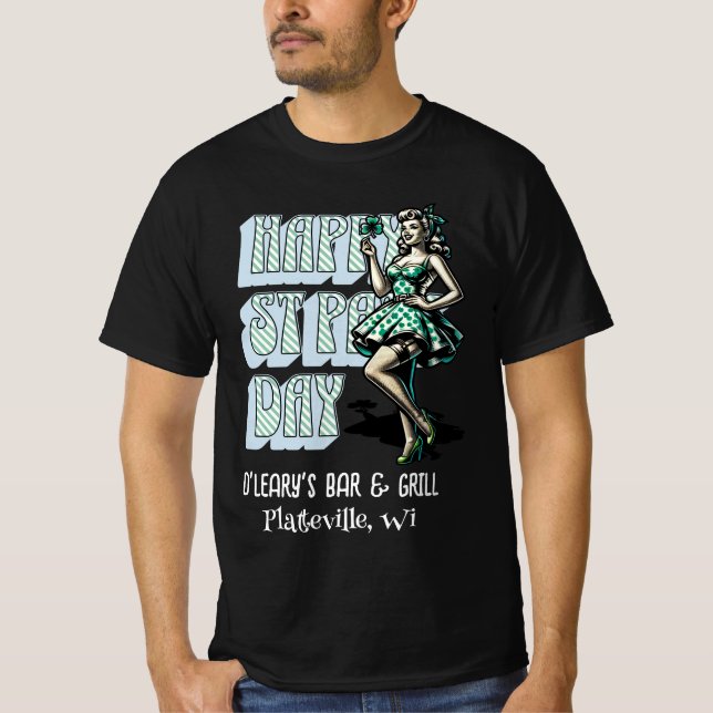 Camiseta Feliz Dia de São Patrício Pinup Girl com Shamrock (Frente)