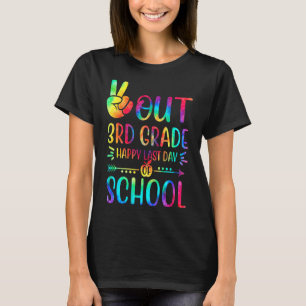 Camiseta Feliz Dia do Ano Passado da Faculdade D