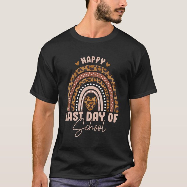 Camiseta Feliz Dia Passado Da Escola Rainbow Leopard Profes (Frente)