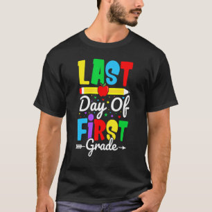 Camiseta Feliz Dia Passado do Primeiro Grau para Estudantes
