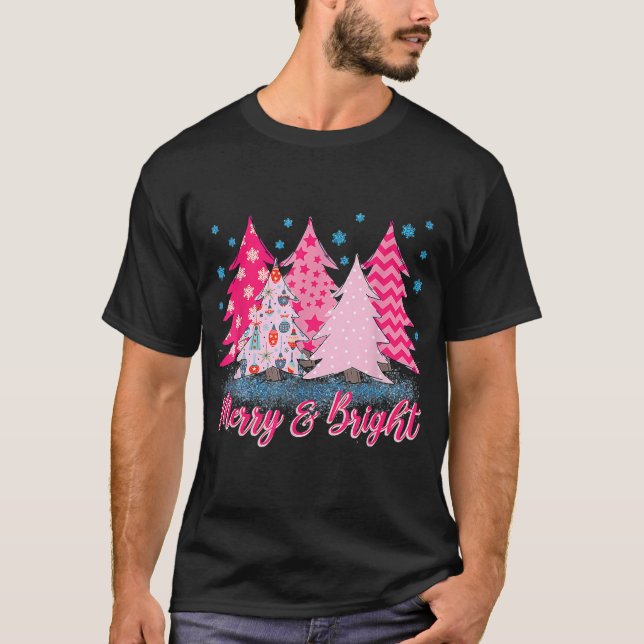 Camiseta Feliz e Árvore de Natal Rosa Brilhante (Frente)