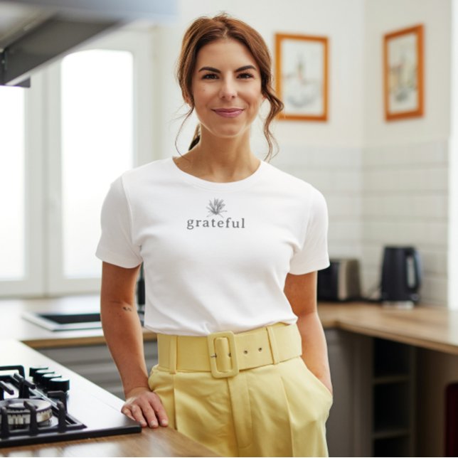 Camiseta Feliz e Simples Elegante, Ação de Graças (Grateful Simple Elegant Thanksgiving T-Shirt)