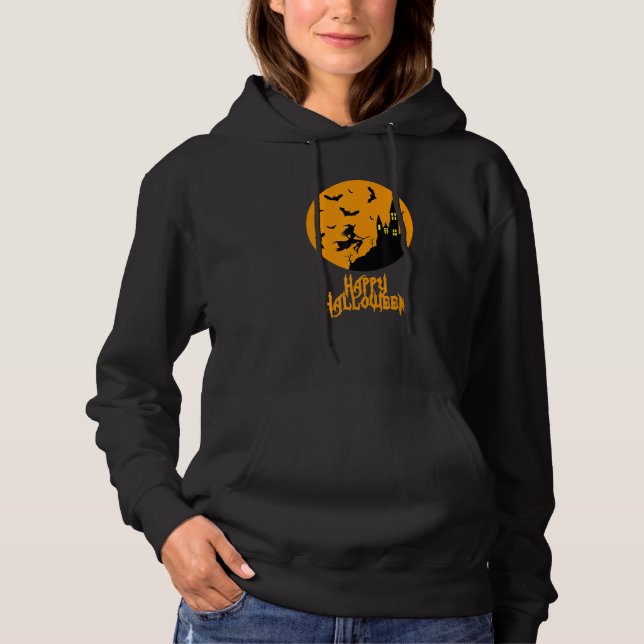 Camiseta Feliz Halloween Com Bruxa Voadora E Morcegos (Frente)