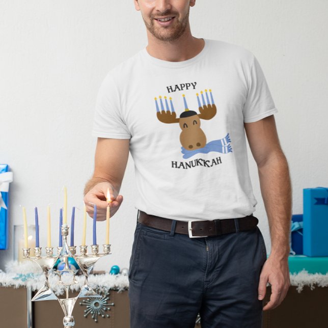 Camiseta Feliz Hanukkah Funny Moose Menorah (Criador carregado)