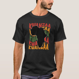 Camiseta Feliz Kwanzaa Mapa Africano Kinara Velas Celebrati