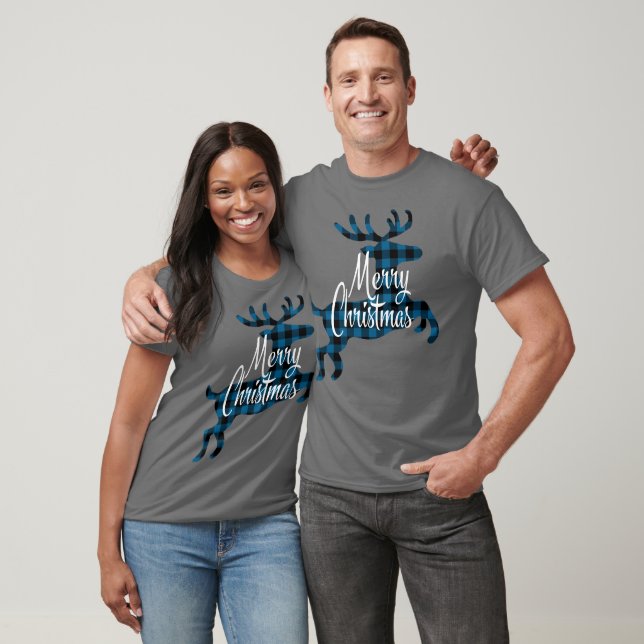 Camiseta Feliz Natal Buck no Blue Black Buffalo Check (Unissex)